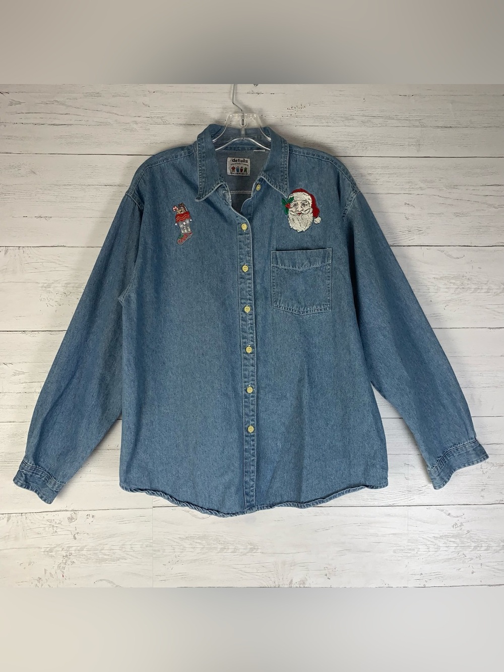 Vintage denim christmas embroidered button down shirt women's size M
